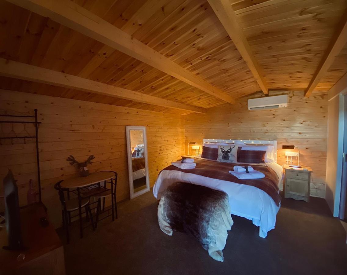 Foxhill Lodges 캔터베리 외부 사진
